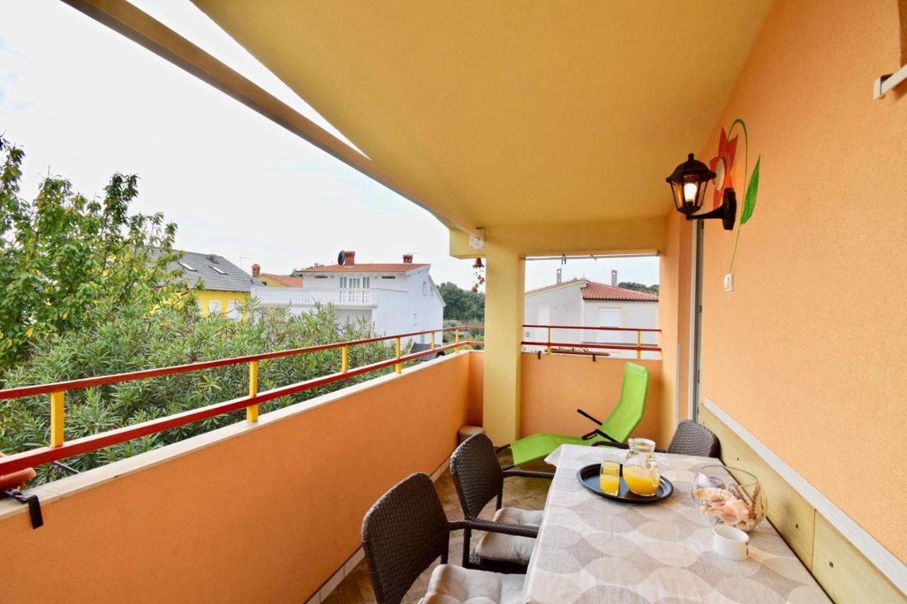 Holiday Apartments Медулин Екстер'єр фото