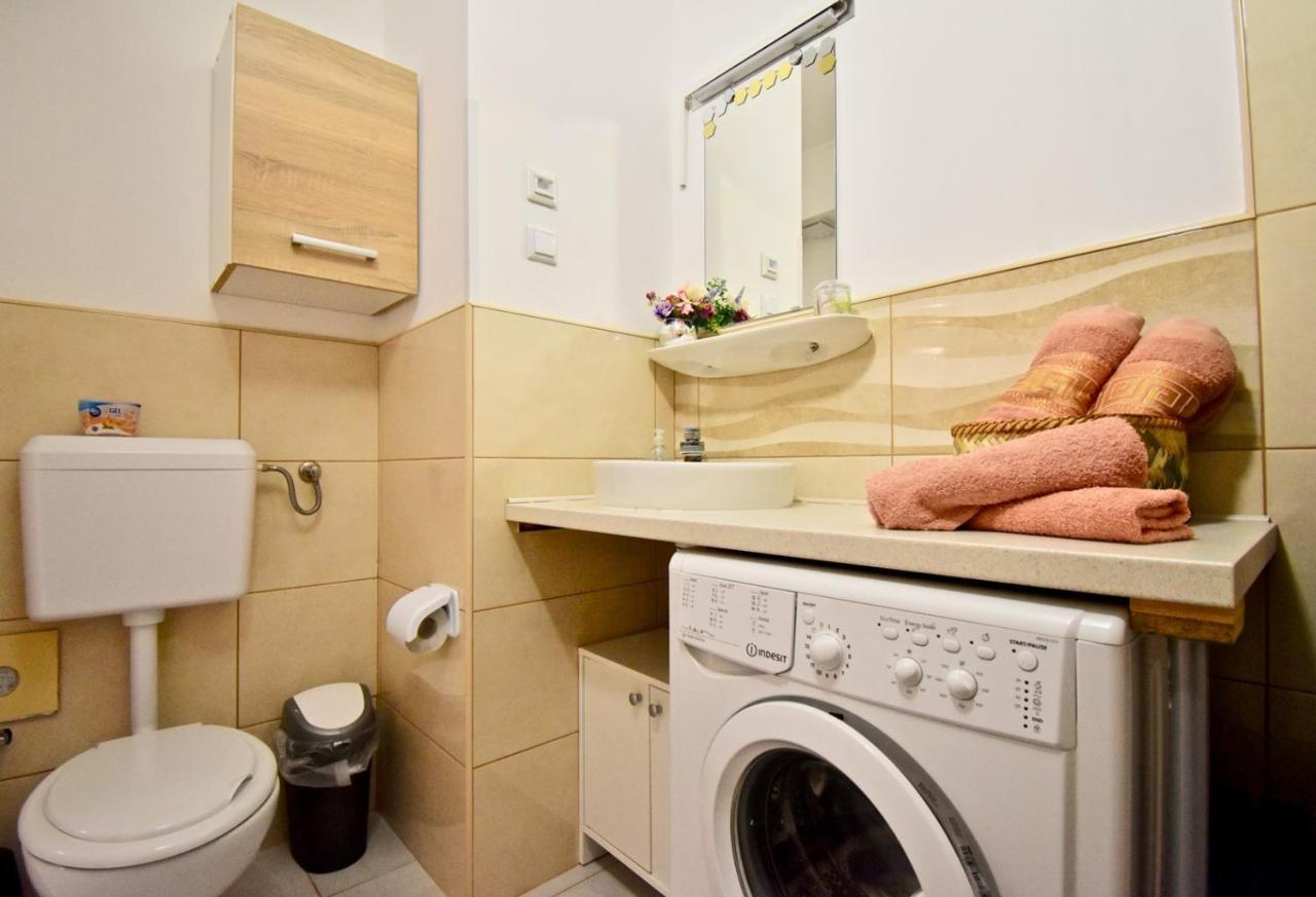 Holiday Apartments Медулин Екстер'єр фото