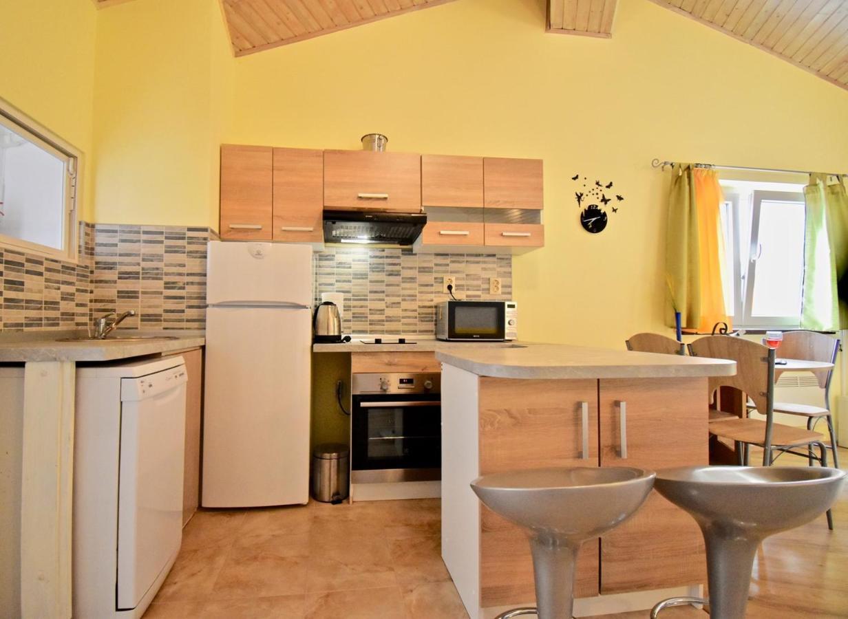 Holiday Apartments Медулин Екстер'єр фото