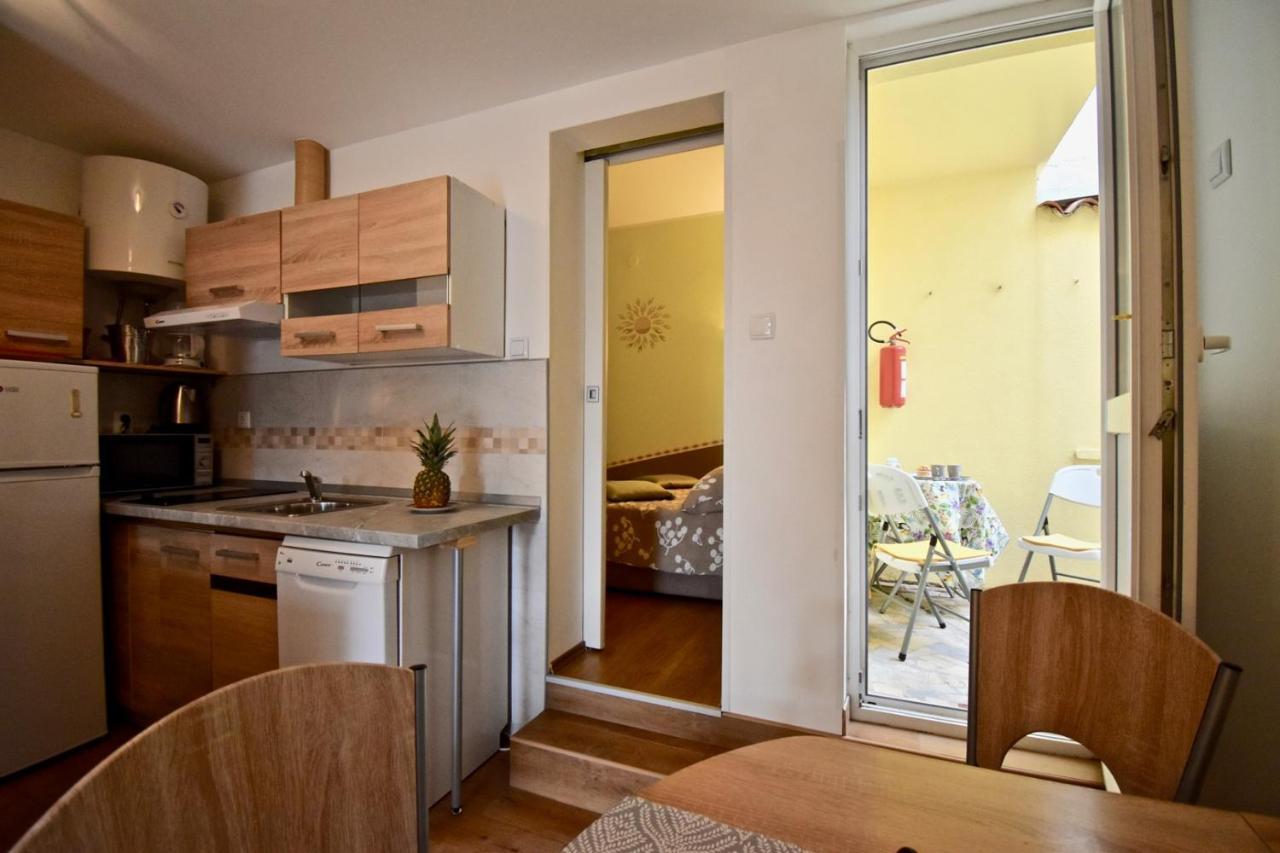 Holiday Apartments Медулин Екстер'єр фото